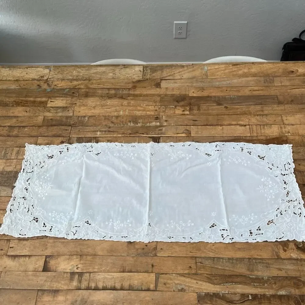 Unbranded this white